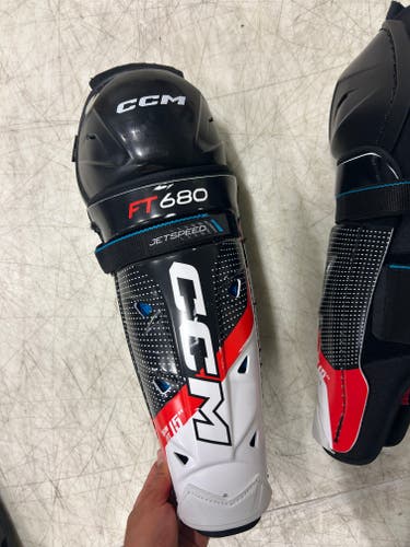 Senior CCM 15" Shin Pads (Used)