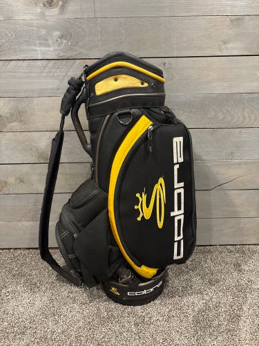Used Cobra Tour Staff Black Bag