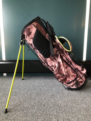 Men's Top Flite Standing Golf Bag (Used)