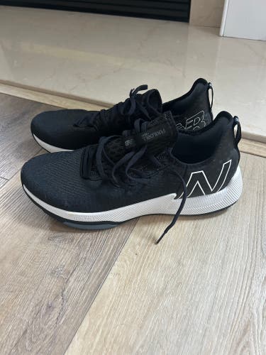 Men's Size M 11.5 (W 12.5) Adult New Balance FuelCell Propel Shoes (New)