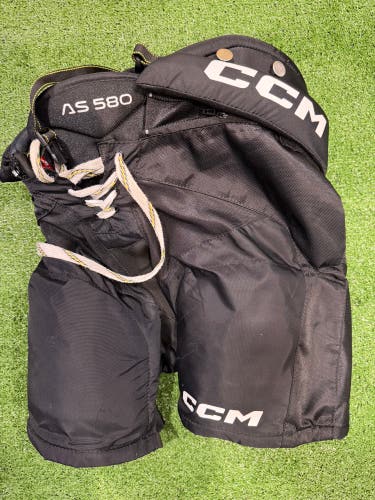 Junior Medium CCM Tacks AS 580 Hockey Pants (Used)