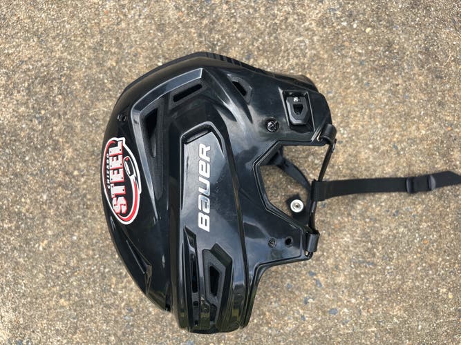 Medium Bauer Re-Akt 155 Helmet (New)