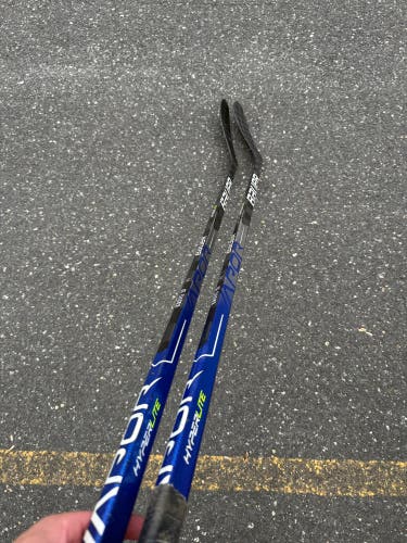 (BROKEN )Senior Bauer Vapor Flylite Left Hand Hockey Stick Toe Pattern 77 Flex Pro Stock (Used)