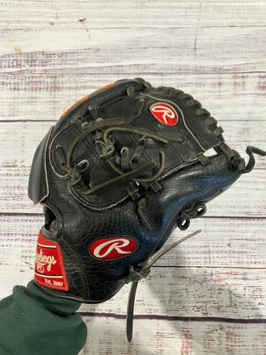 Black Rawlings Pro Preferred RH Pitcher's Baseball Glove 11.75" (Used)