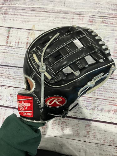 Black Rawlings Pro Preferred RH Baseball Glove 11.75" (New)