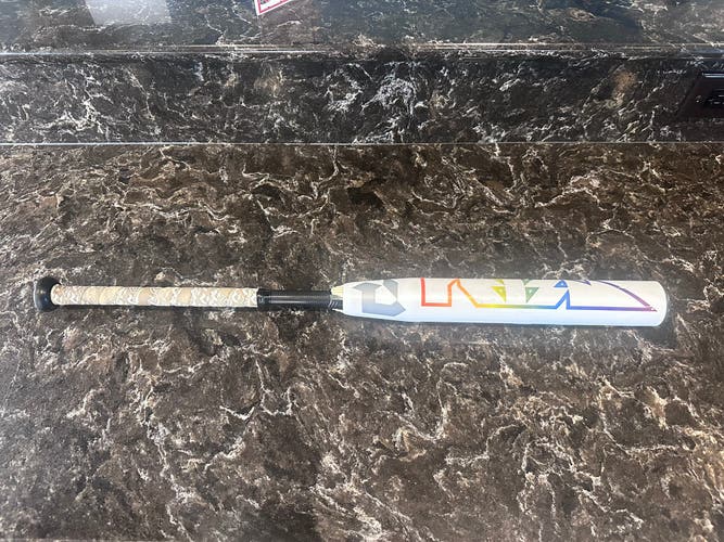 DeMarini Bat