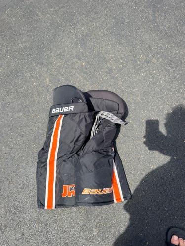 Senior Medium Bauer Hockey Pants (Used)