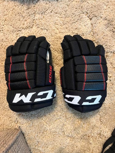 CCM Edge Gloves 10" (Used)