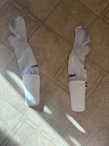 White Kids Unisex Small / Medium Wilson Socks (Used)