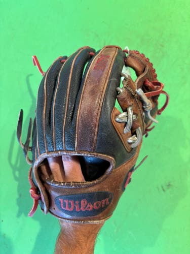 Brown Wilson A2K RH Infield Baseball Glove 11.5"