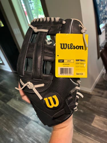 Wilson A2444 RH Softball Glove 13" (New)