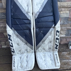35" CCM EFlex 5 Goalie Leg Pads Pro Stock (Used)