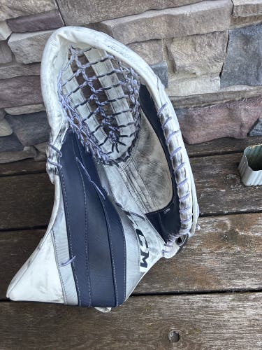 CCM EFlex 5 Regular Pro Stock (Used)