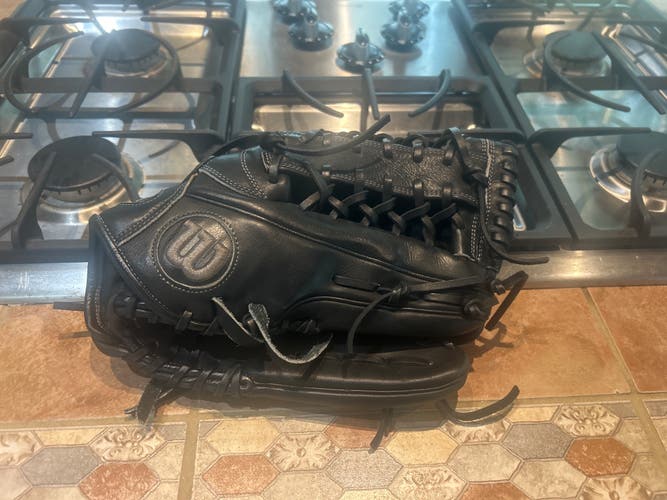 Wilson A1k RH Baseball Glove 12.25" (Used)