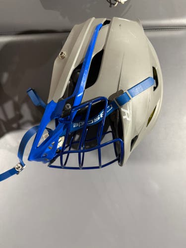Cascade R Helmet (Used)