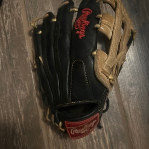 Rawlings GGEFB13 RH Outfield Baseball Glove 12" (Used)