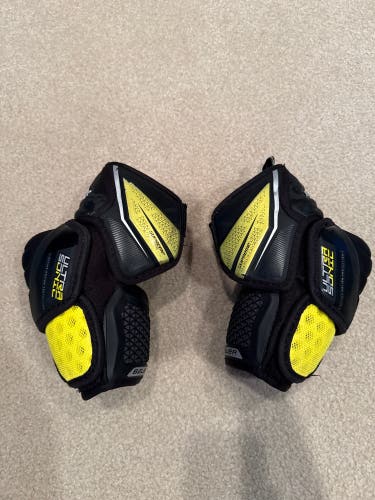 Junior Small Bauer Supreme Ultrasonic Elbow Pads (Used)