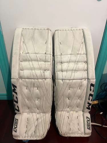 34+2 CCM Extreme Flex 3 Pro Goalie Leg Pads (Used)