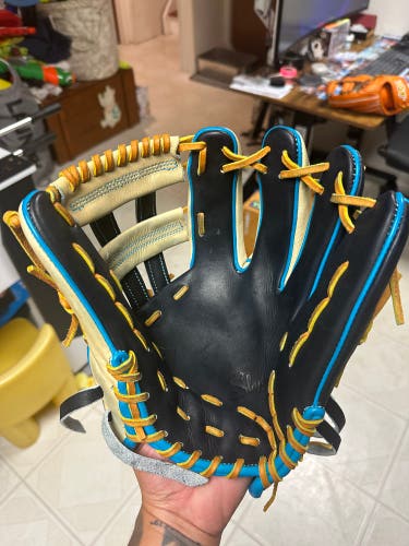 SLAPS Mariner RH Infield Baseball Glove 11.75" (Used)