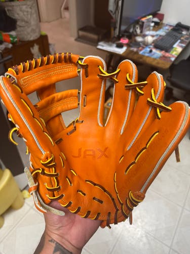 JAX DM5 11.5” RH Infield Baseball Glove 11.5" (Used)