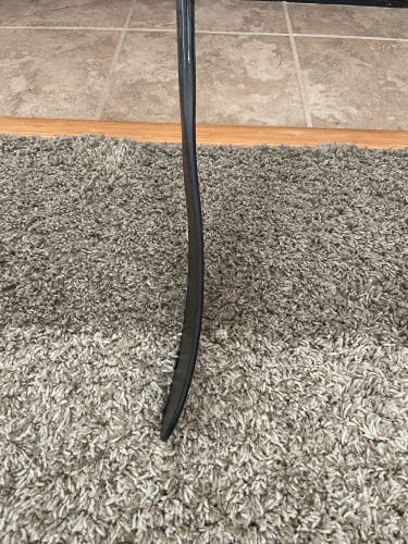 Intermediate Bauer Twitch Left Hand Hockey Stick P92 65 Flex (New)