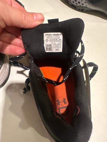 Black Kid's 2Y (Big Kids / Youth) Youth Under Armour (Used)