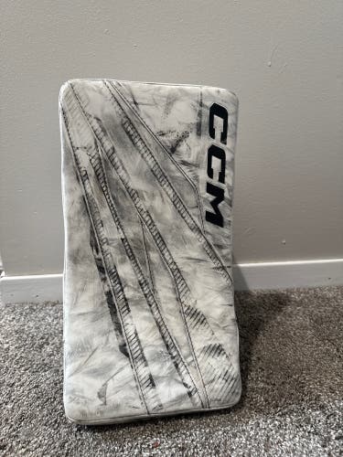 CCM Axis 2 Regular (Used)