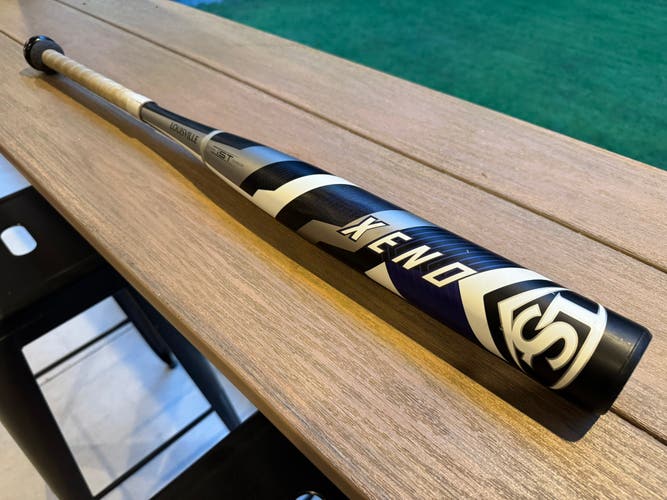 2025 Louisville Slugger Xeno Composite Bat (-10) 21 oz 31" (Used)