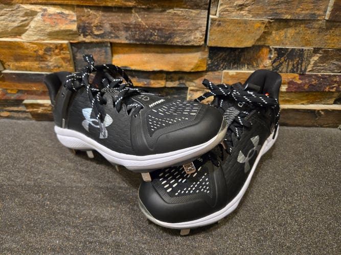 Under Armour Yard Metal Baseball Cleats Men's Size 7 Black