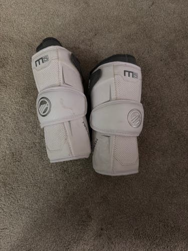 Medium/Large Adult Maverik Max Arm Pads (New)
