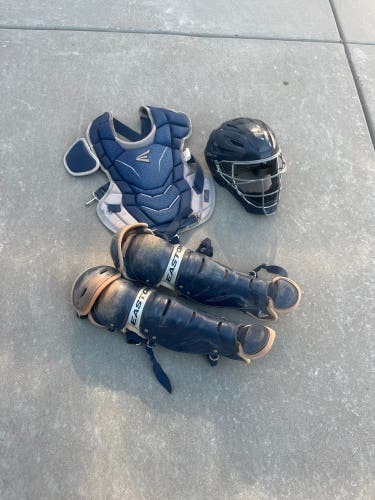 Navy Easton Gametime Catcher's Set (Used)