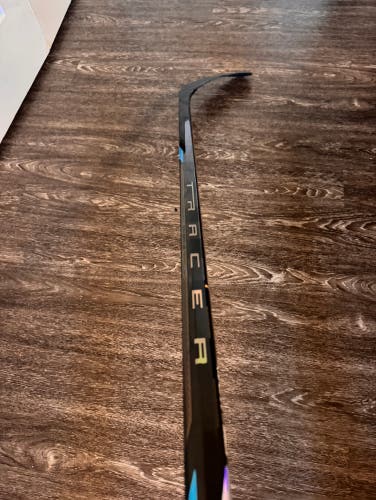 Senior Bauer Nexus Tracer Left Hand Hockey Stick P92 77 Flex (New)