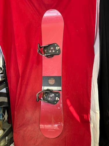 Snowboard: Burton Custom snowboard in red, 154cm.
Bindings: K2 Clicker Shimano step-in snowboard bi