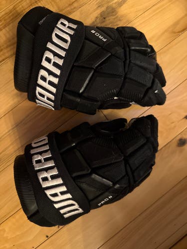 Warrior Covert Pro Gloves 12" (Used)
