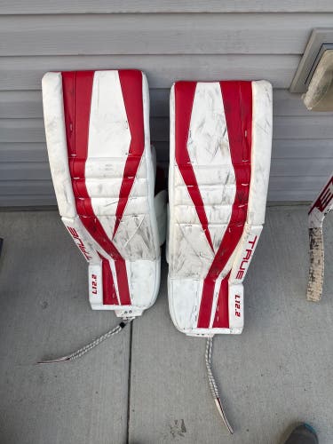 35" True L12.2 Goalie Leg Pads (Used)