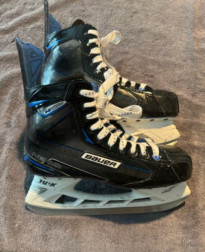 2018 Bauer Nexus Freeze Pro Hockey Skates 10 (Used)