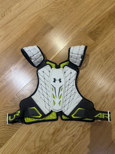 Under Armour VFT Shoulder Pads