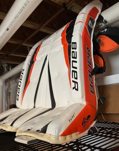 New Senior 35+1" Bauer Reactor 9000 Goalie Leg Pads