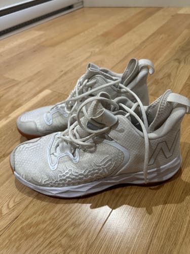 New Balance Box Lacrosse Freeze shoes (Lightly Used)
