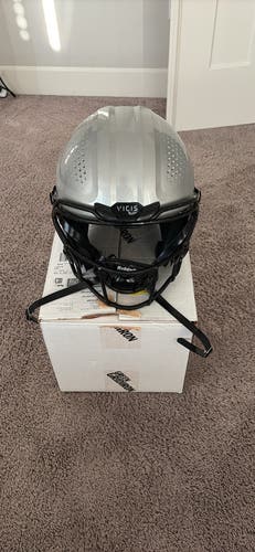 Silver Adult Medium Vicis ZERO2 Helmet (Used)