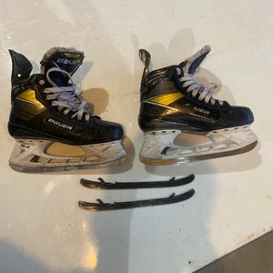 Black/Yellow 2020 Bauer Supreme 3S Hockey Skates Regular Width Pro Stock Size 5 (Used)