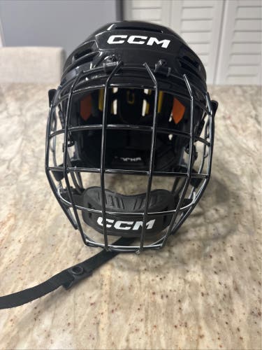 Small CCM Tacks 720 Helmet (Used)