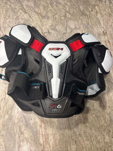 Large Junior CCM JetSpeed FT6 Pro Shoulder Pads (Used)