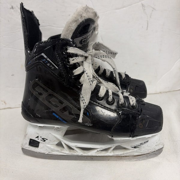 Junior Size 3 CCM JETSPEED FT675 Ice Hockey Skates