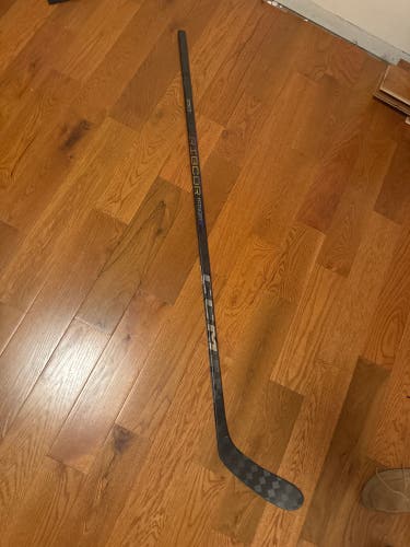 CCM Ribcor Trigger 9 Pro Left Hand Hockey Stick 70 Flex P28 Pro Stock (Used)