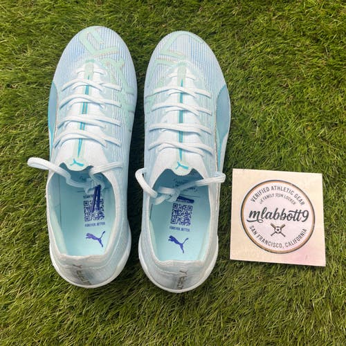 New PUMA Ultra 5 Ultimate FG (108639-01) Light Up Pack - Women's 10