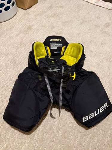 Youth Medium Bauer Supreme Mach Hockey Pants (Used)