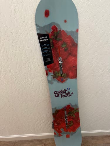 Unisex Burton Sweet Tooth Snowboard All Mountain True Twin 145 cm (New)