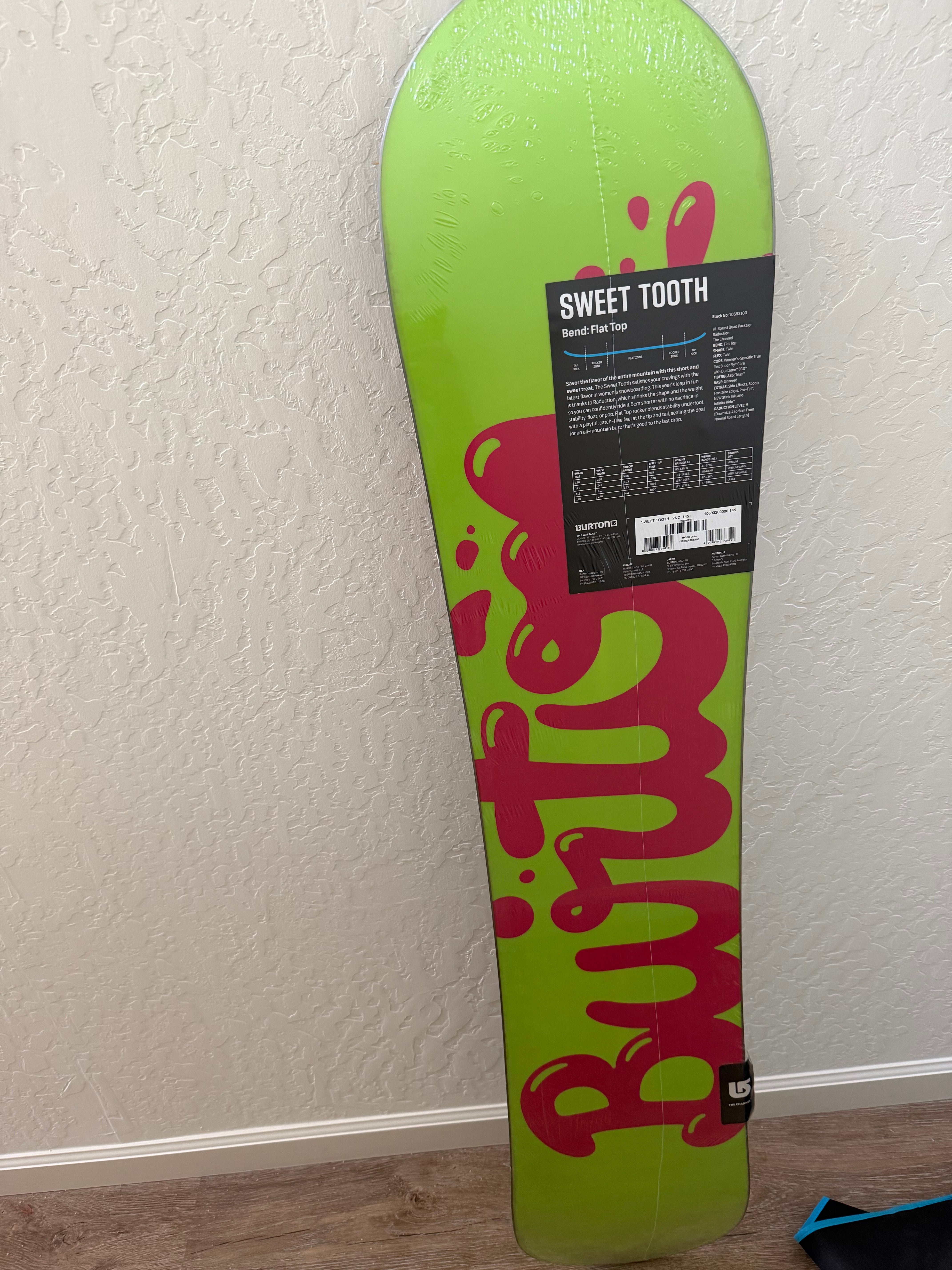 Used Burton Sweet Tooth 136 Cm Snowboard Girls Boards