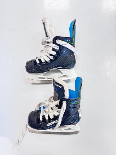 Used Bauer XLP Youth Hockey Skate Youth 09.0 11860-S000313372